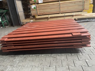 7x Schuttingpanelen rood geïmpregneerd en gecoat, 1800x1800mm